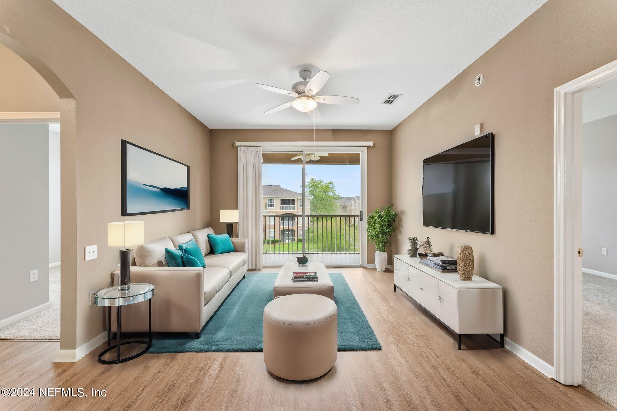 7990 BAYMEADOWS Road E, 1028