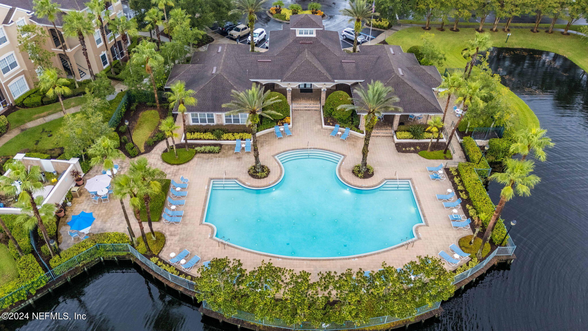 7990 BAYMEADOWS Road E, 1028