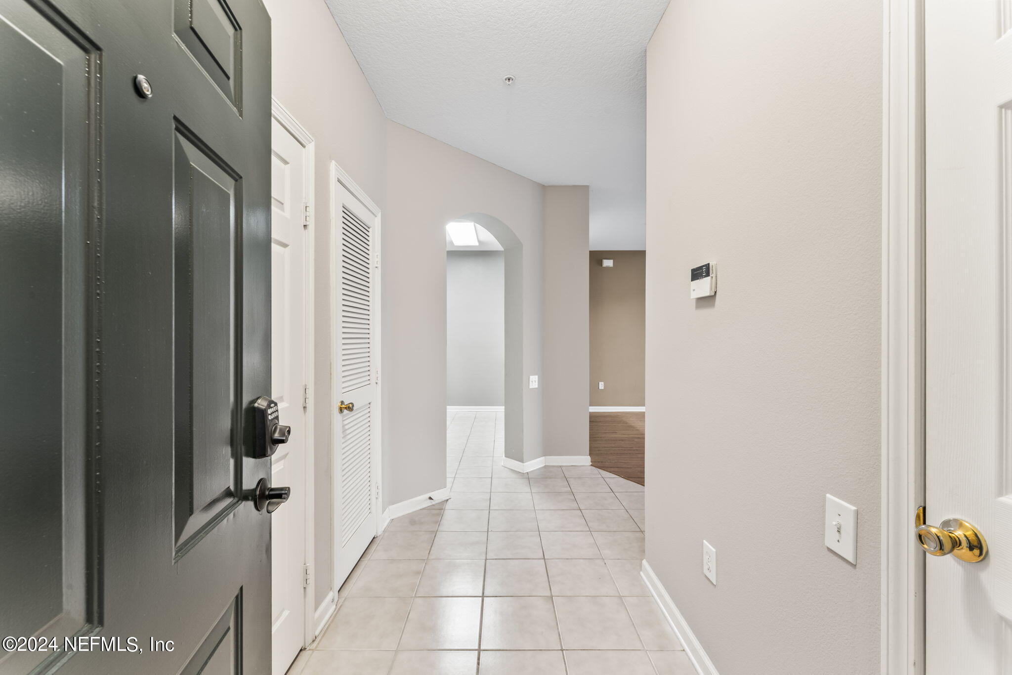 7990 BAYMEADOWS Road E, 1028