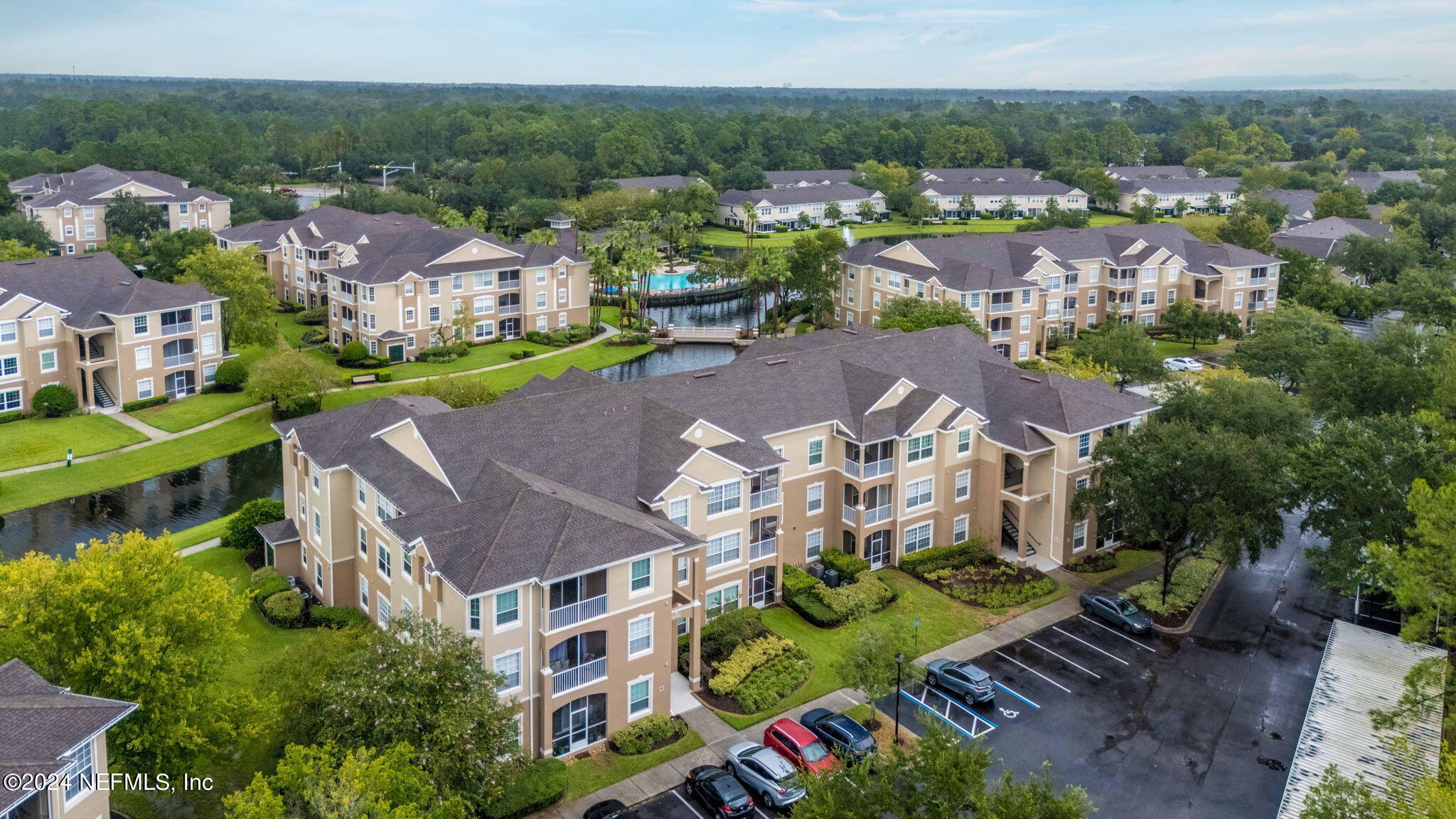 7990 BAYMEADOWS Road E, 1028