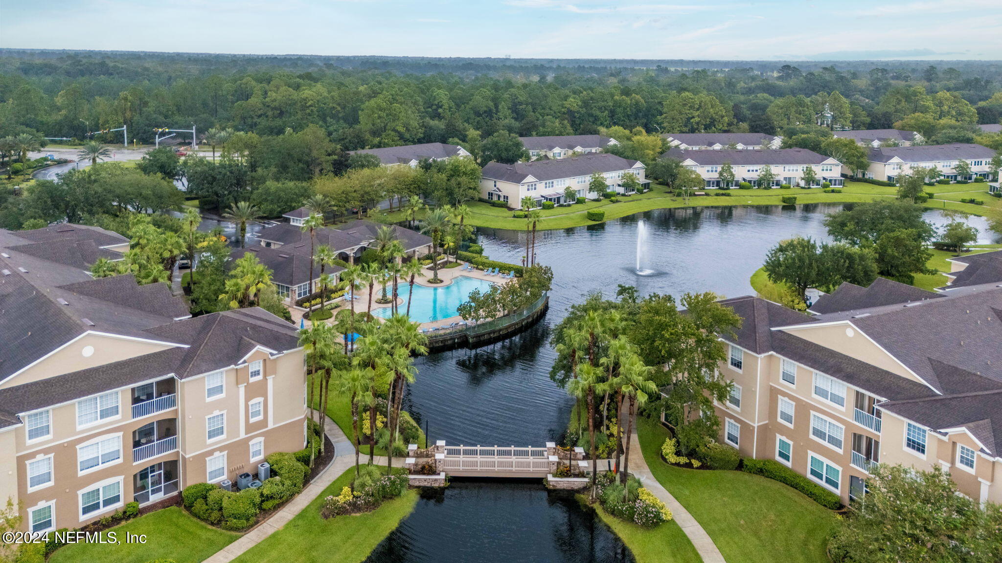 7990 BAYMEADOWS Road E, 1028