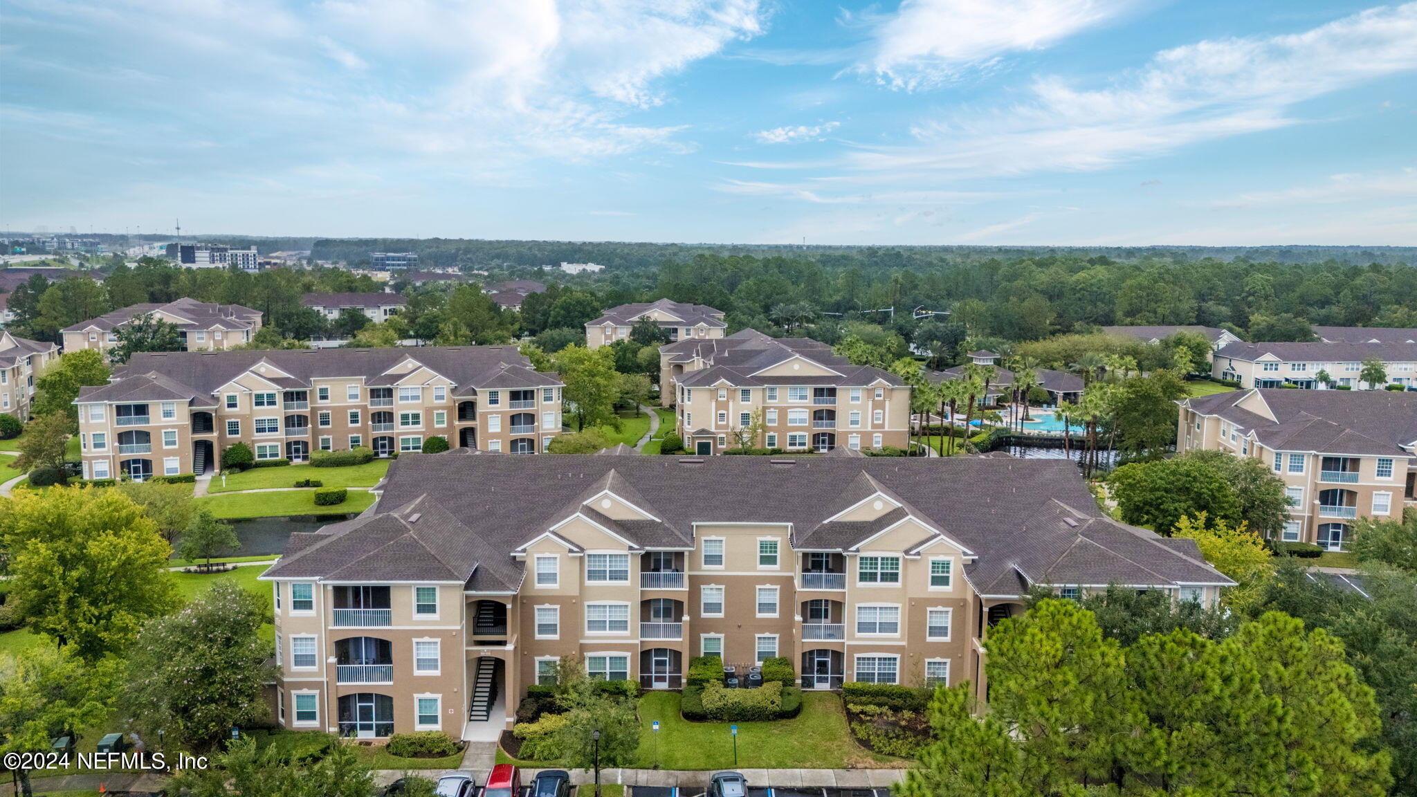 7990 BAYMEADOWS Road E, 1028