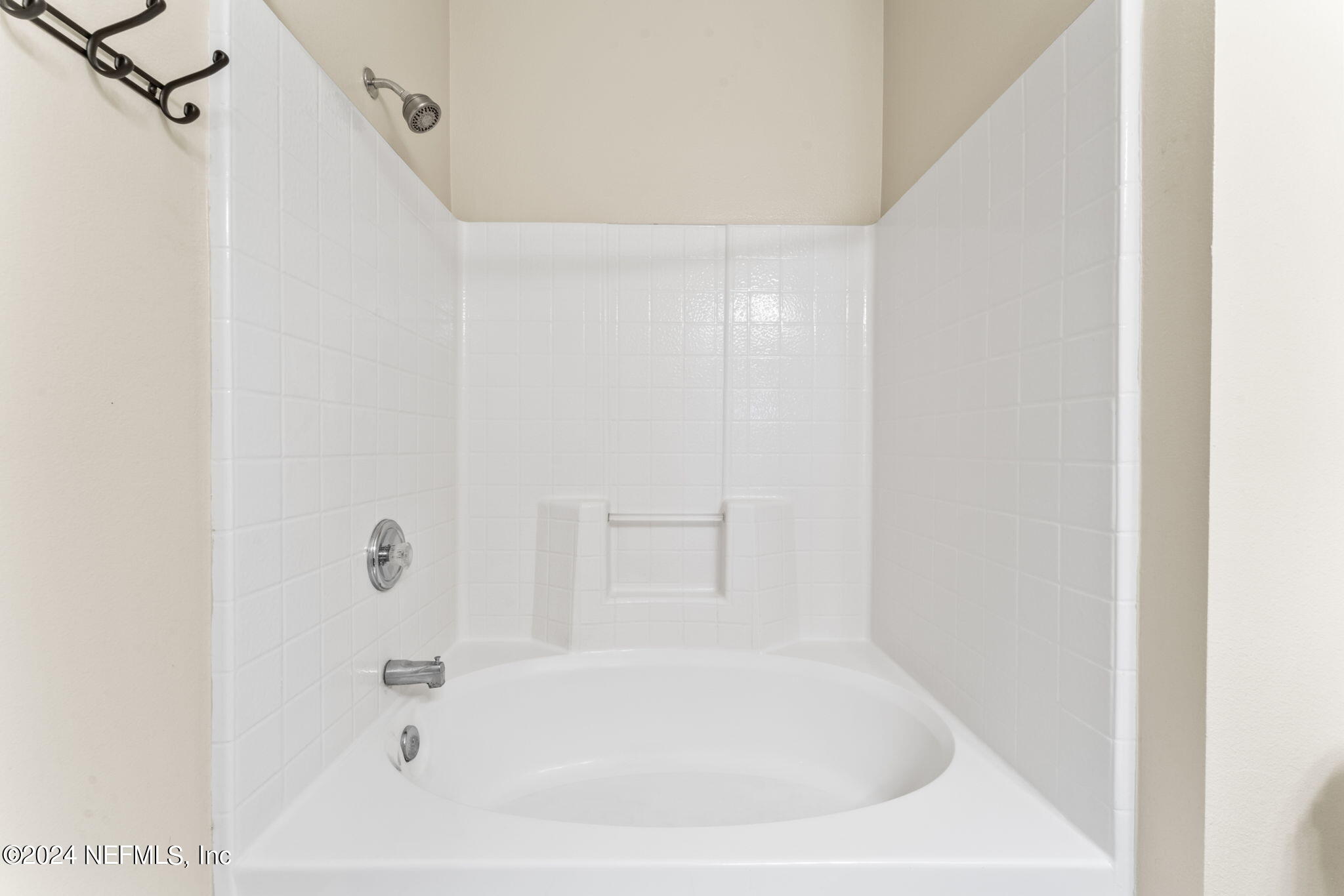 7990 BAYMEADOWS Road E, 1028