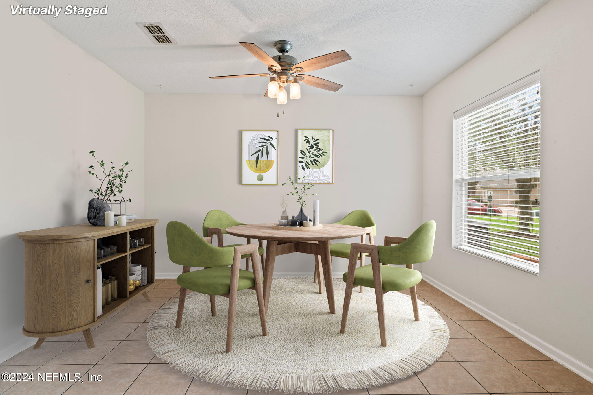 1590 VINELAND Circle, UNIT B