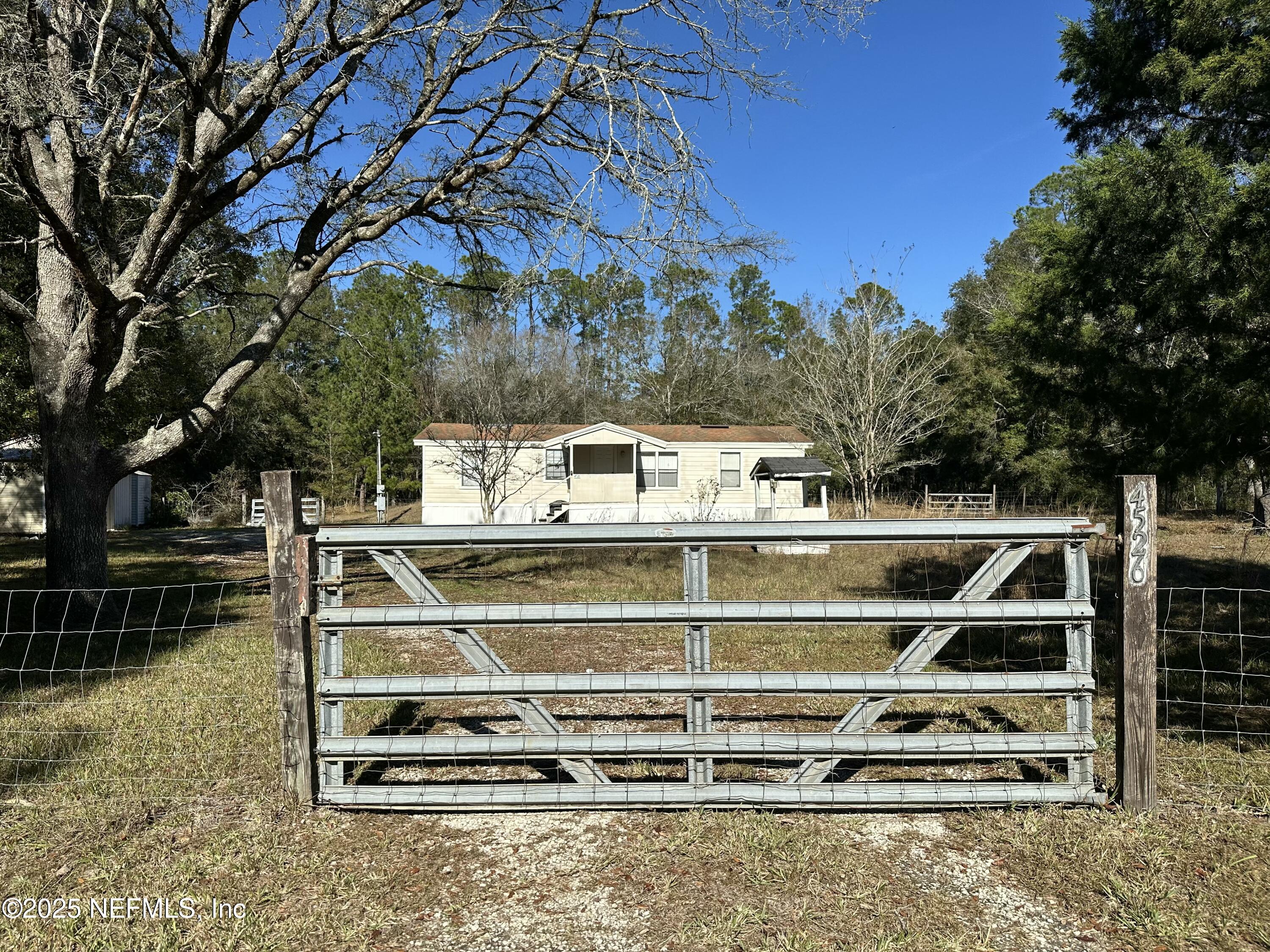 4526 MAGNOLIA Street