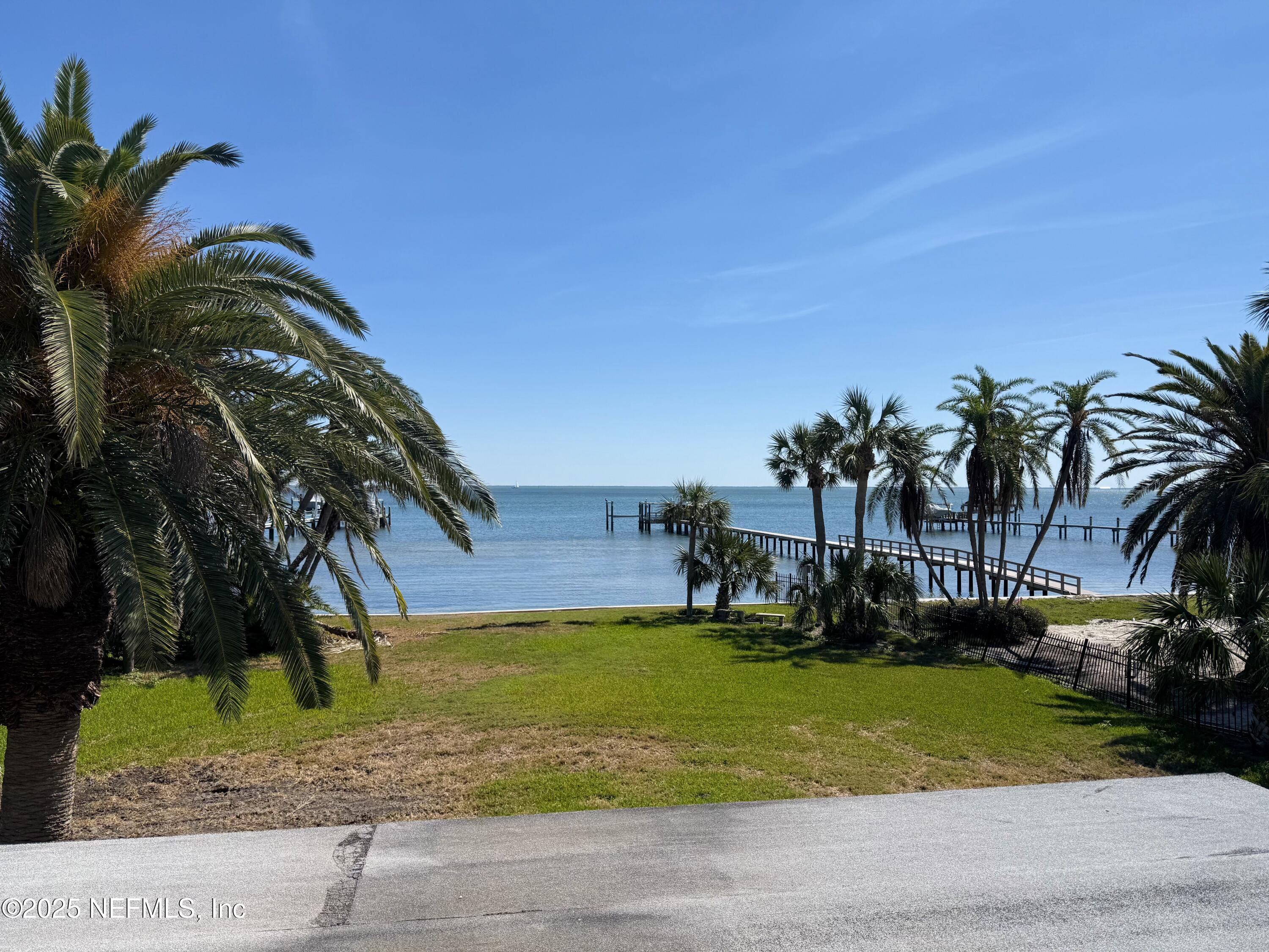 6100 BAHAMA SHORES Drive S, St. Petersburg