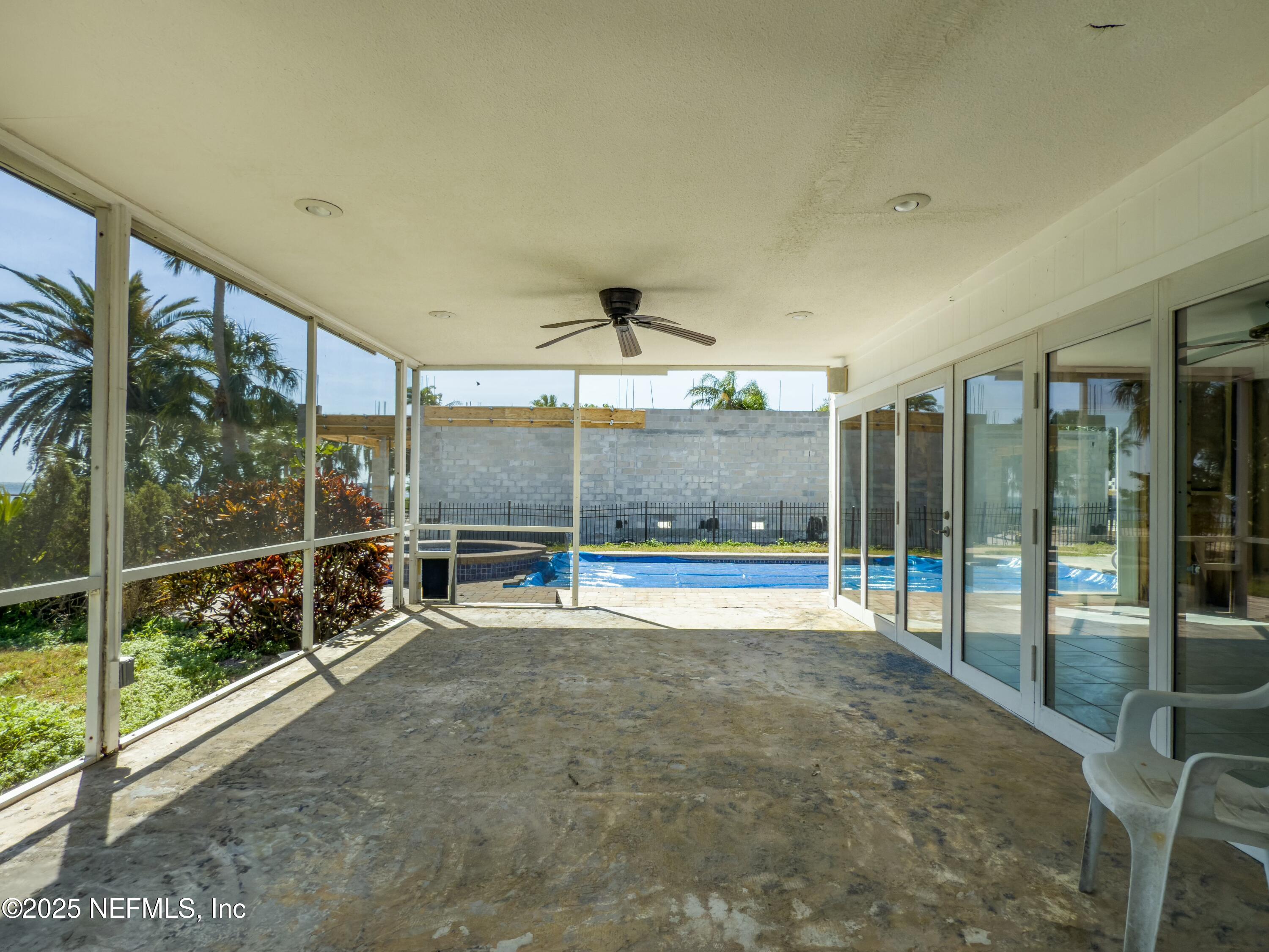 6100 BAHAMA SHORES Drive S, St. Petersburg