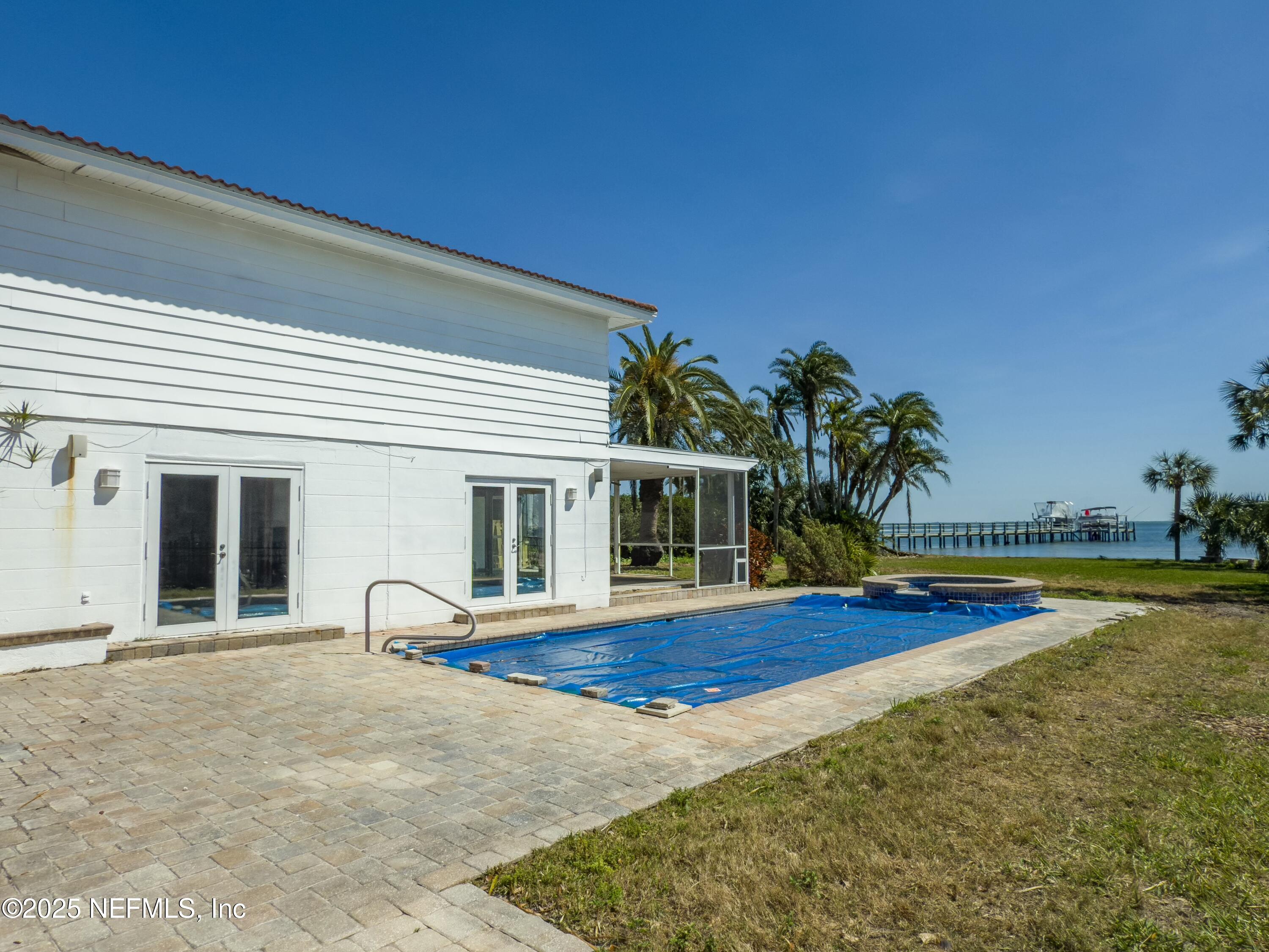 6100 BAHAMA SHORES Drive S, St. Petersburg