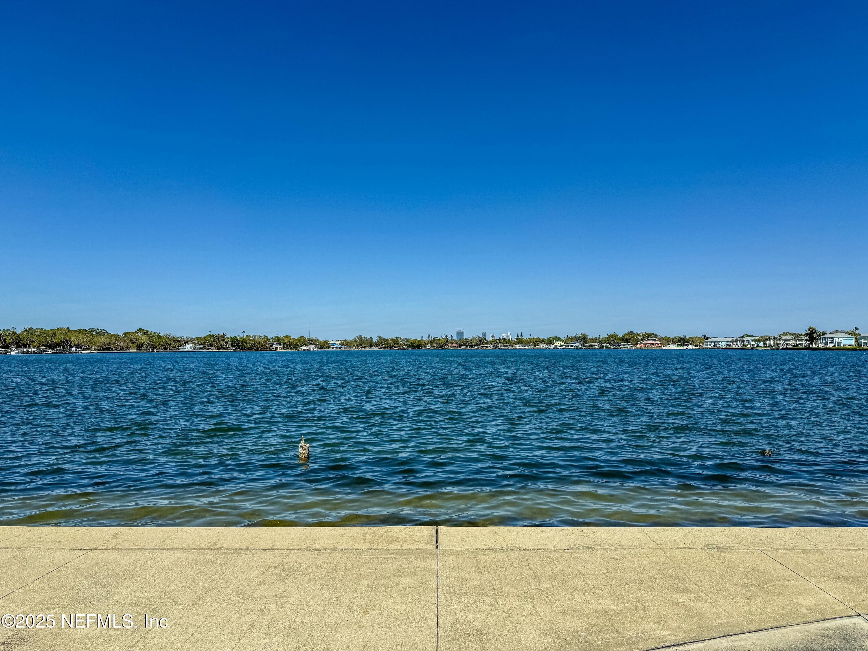 6100 BAHAMA SHORES Drive S, St. Petersburg