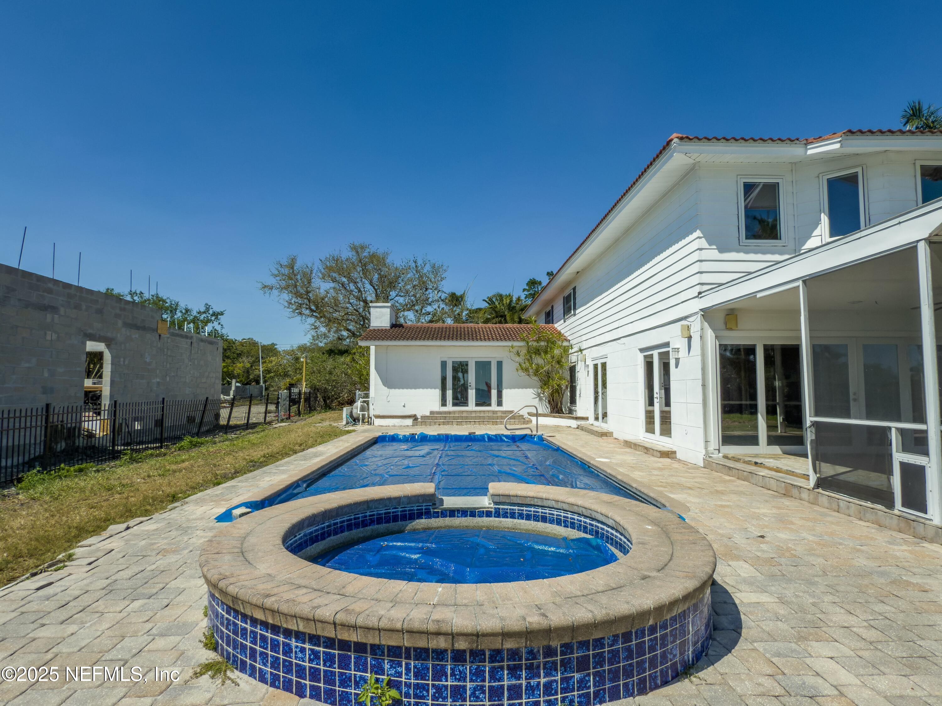 6100 BAHAMA SHORES Drive S, St. Petersburg