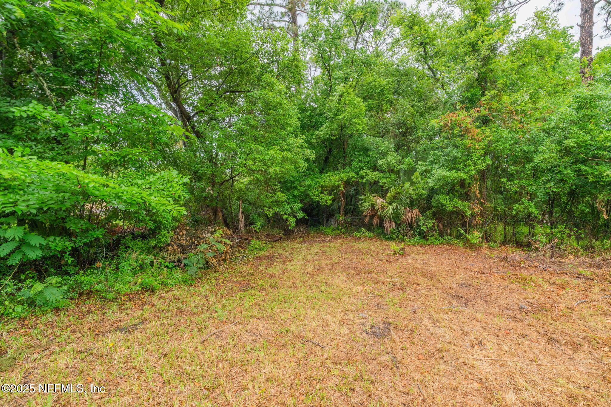 1933 LENTIE Road