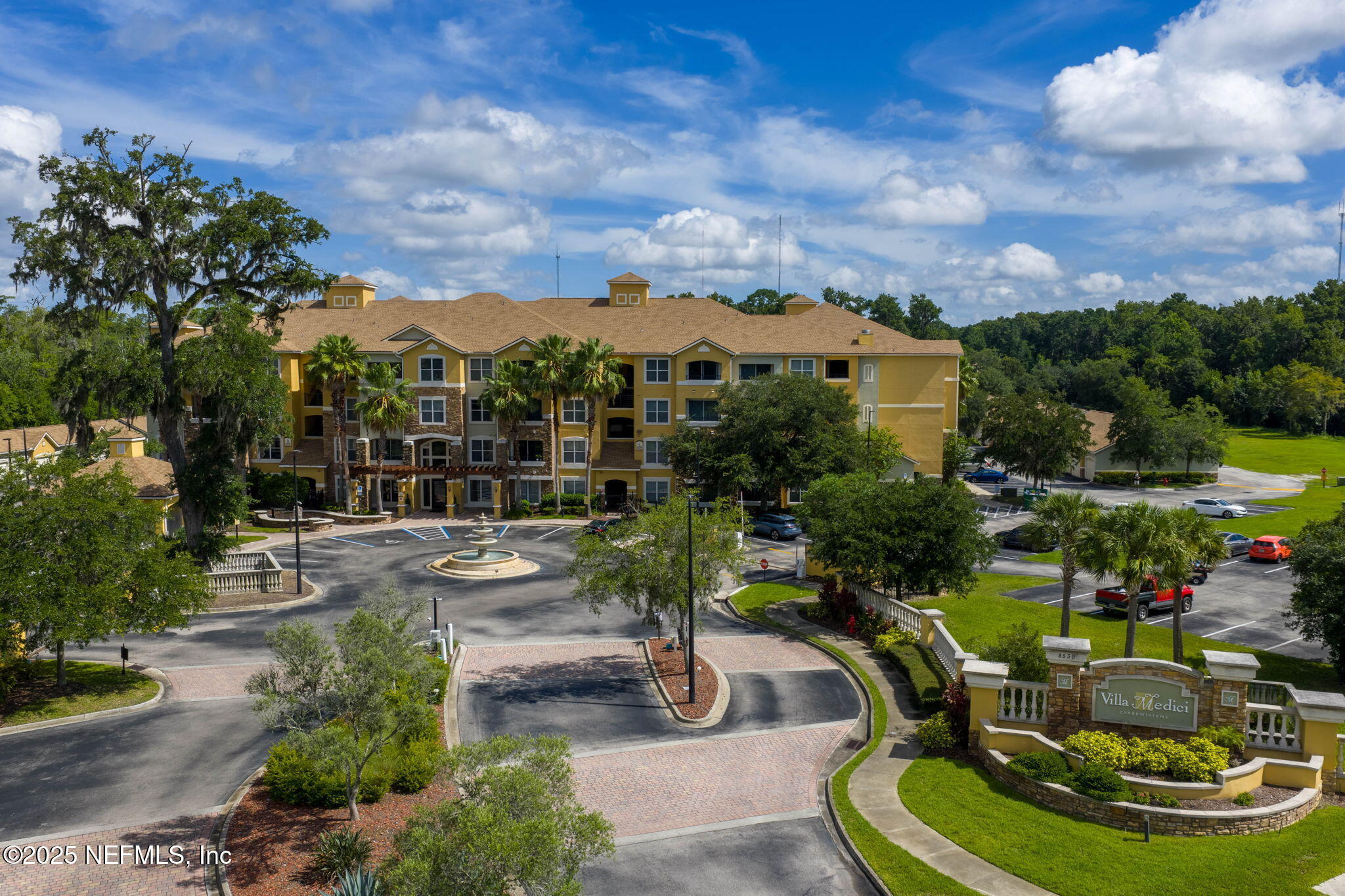 8539 GATE Parkway W, 9413