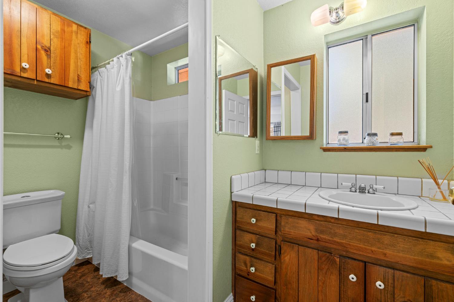5768 Lupin Lane