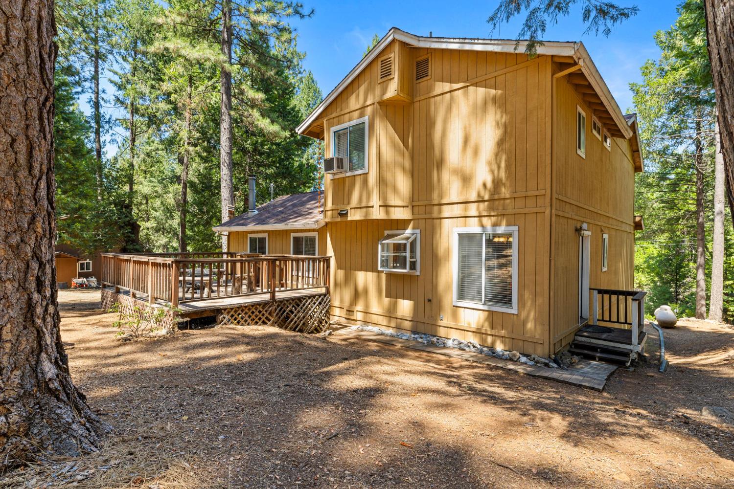 5768 Lupin Lane