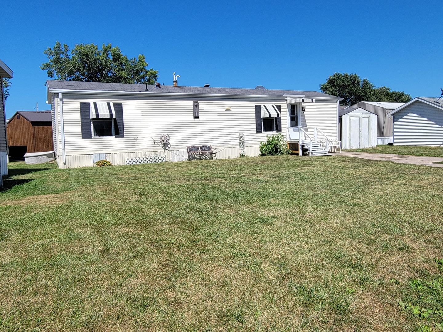 2705 Saint Vincents Avenue Unit: 65