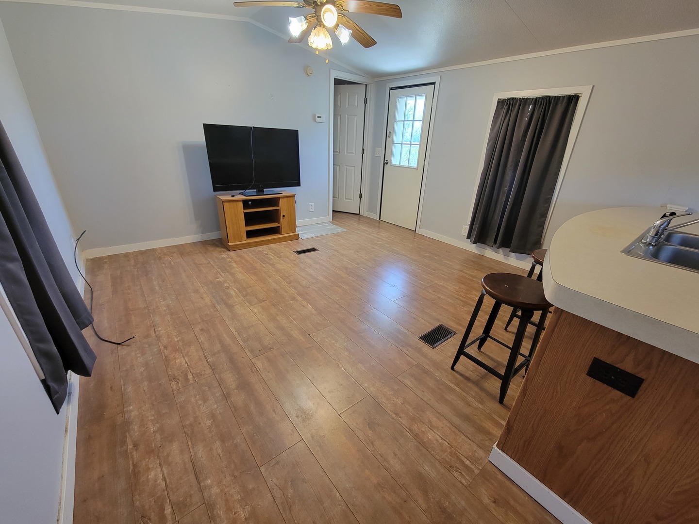 2705 Saint Vincents Avenue Unit: 65