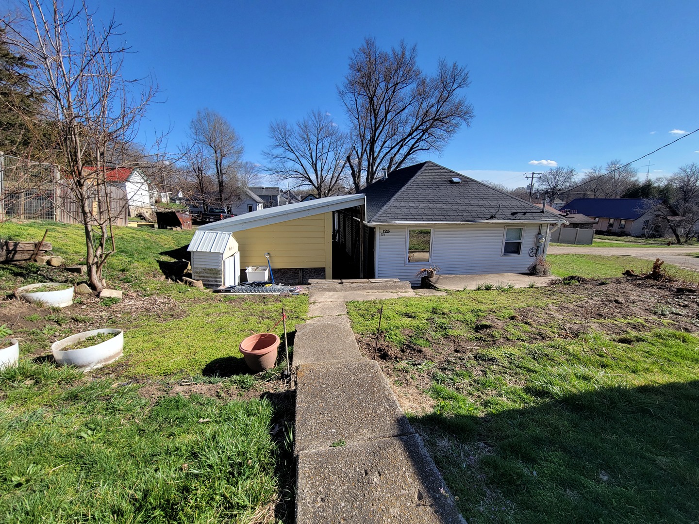 125 N Miller Street