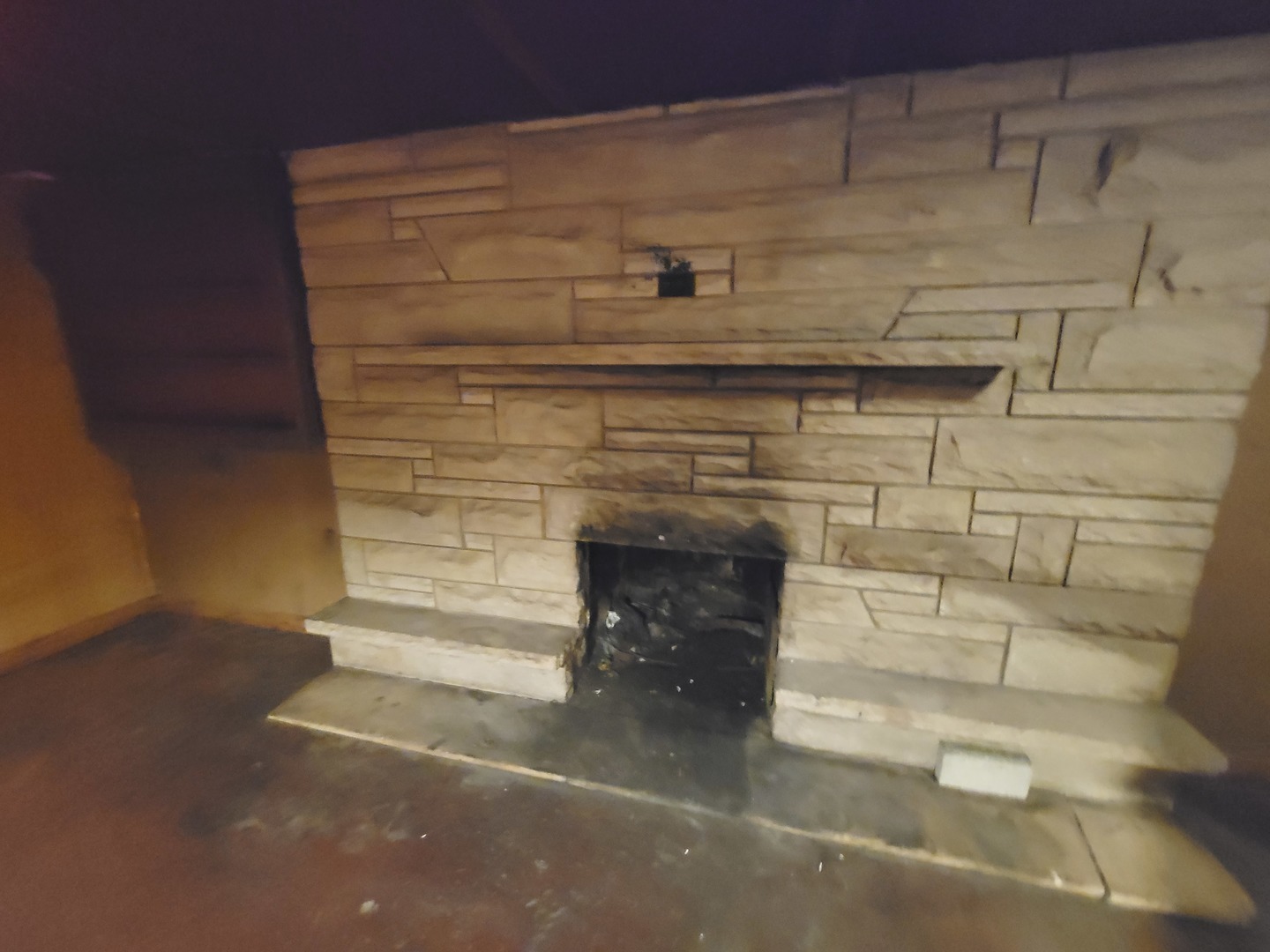 218 S Bloomington Street