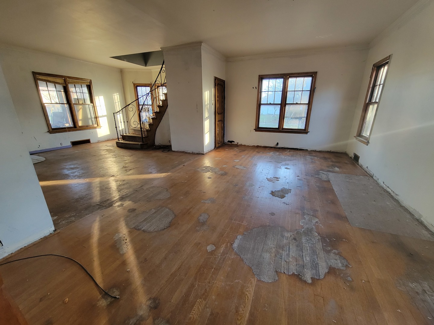 218 S Bloomington Street