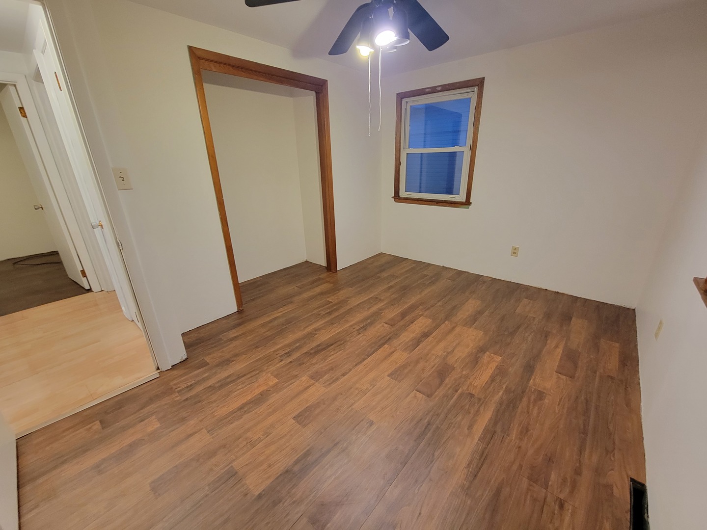 1810 N Shabbona Street