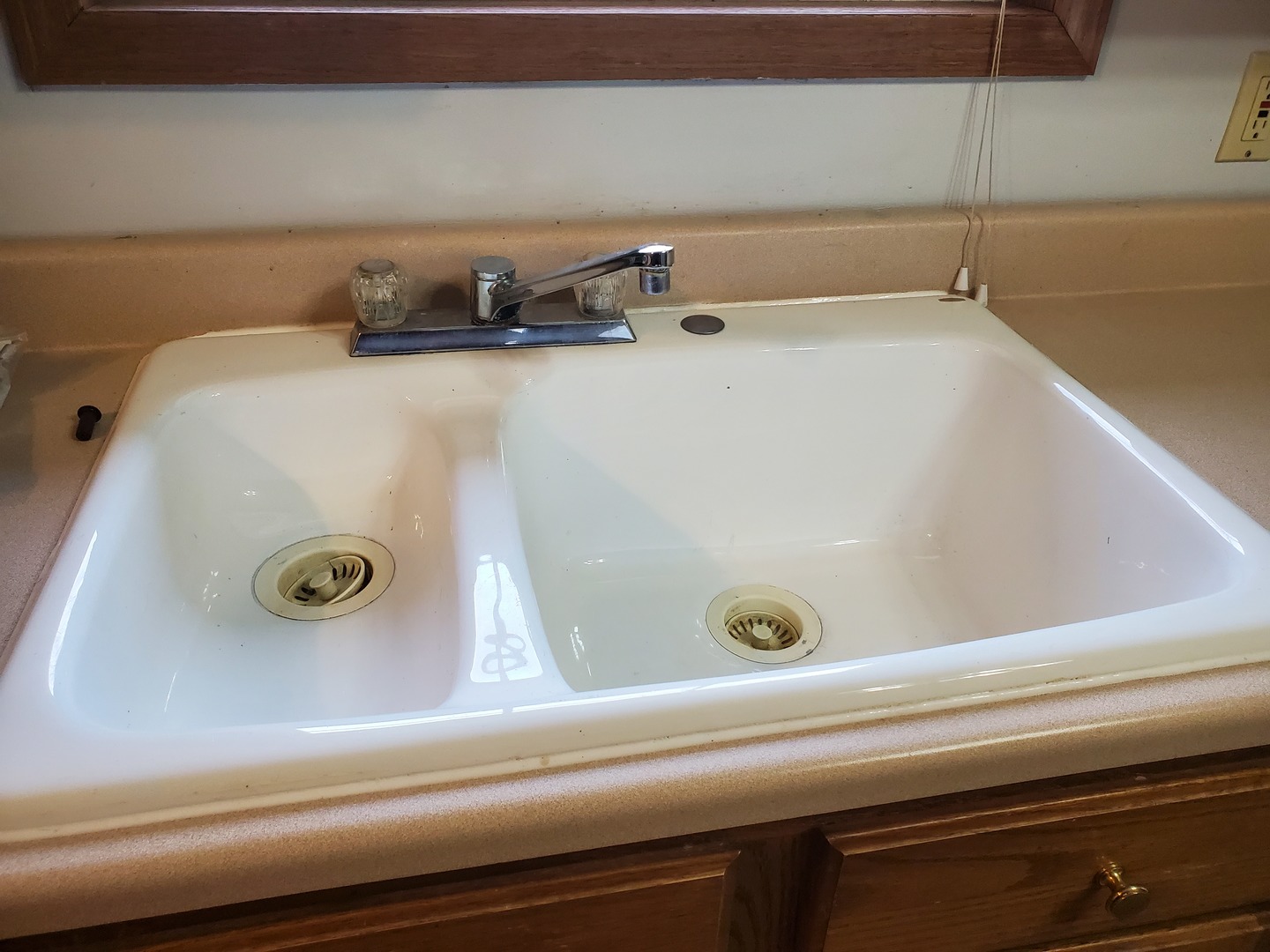 402 Deleon Street Unit: 1