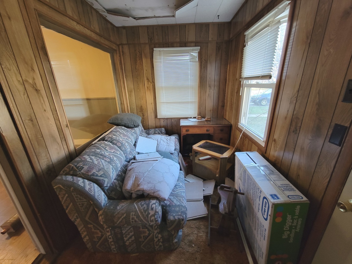 305 W Florence Street