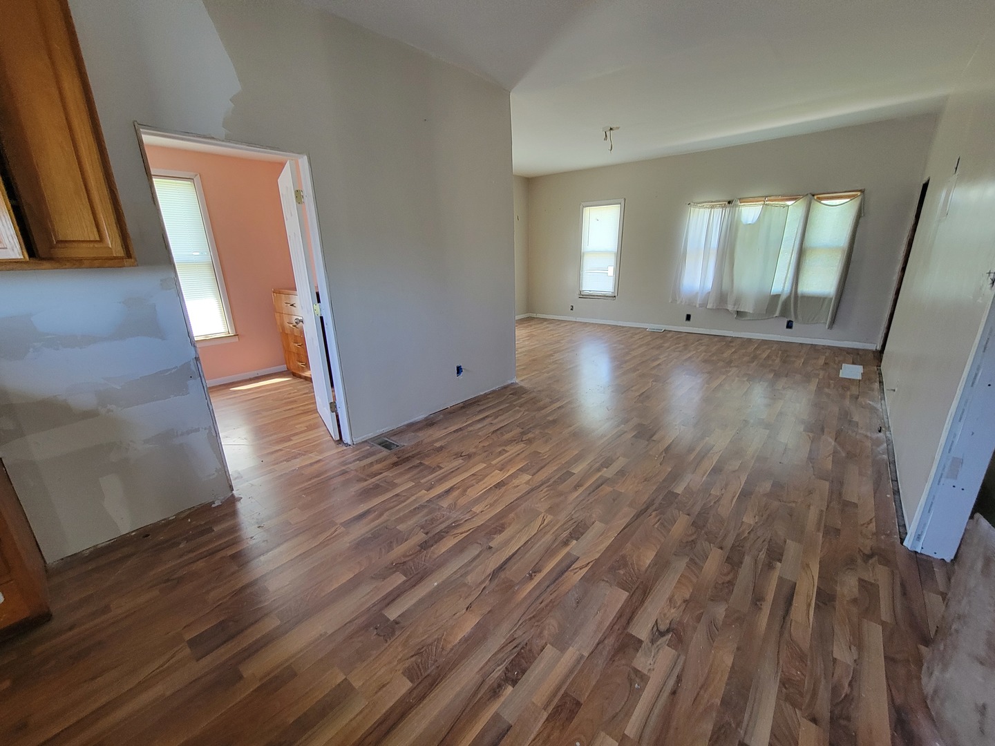 317 W Livingston Road