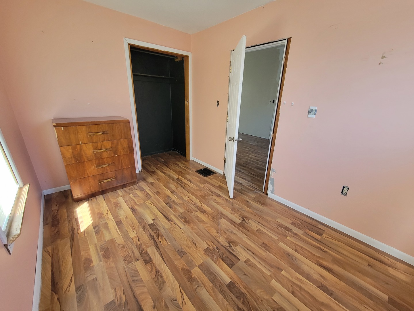 317 W Livingston Road