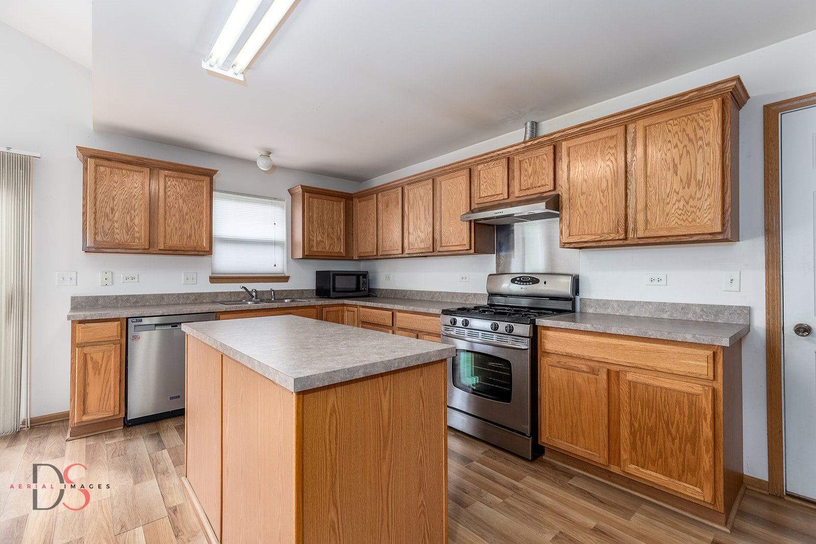 713 Lighthouse Drive