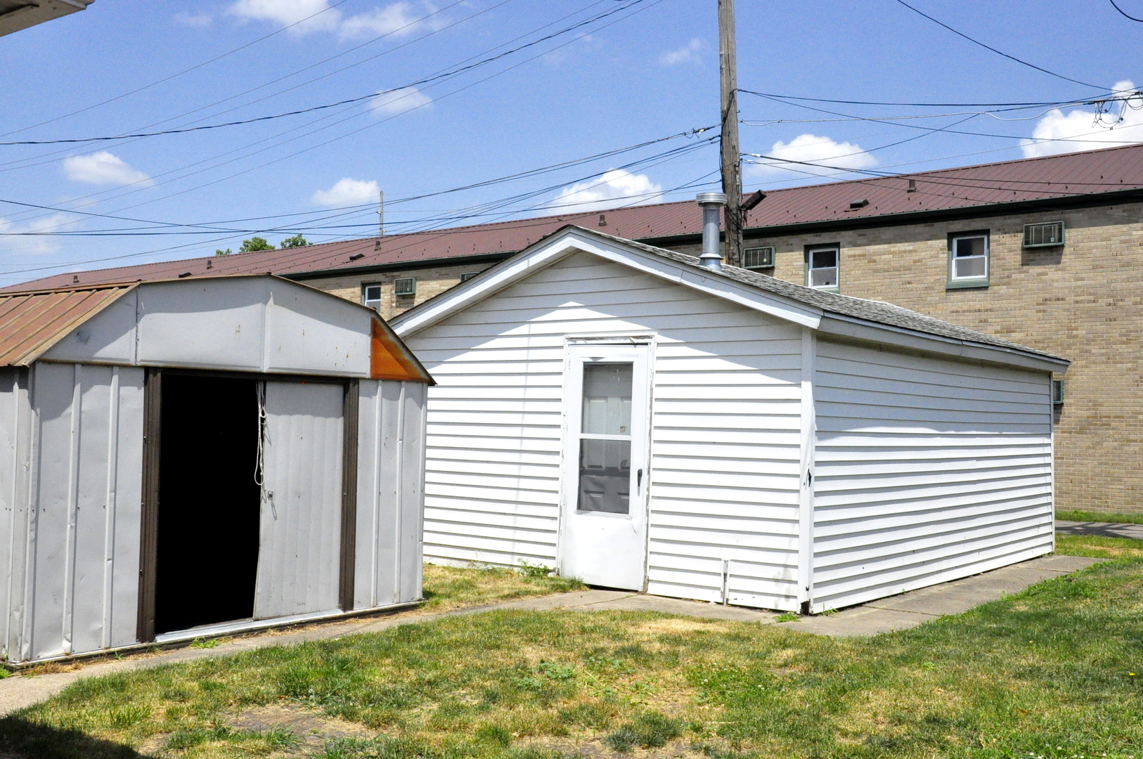 212 W Superior Street