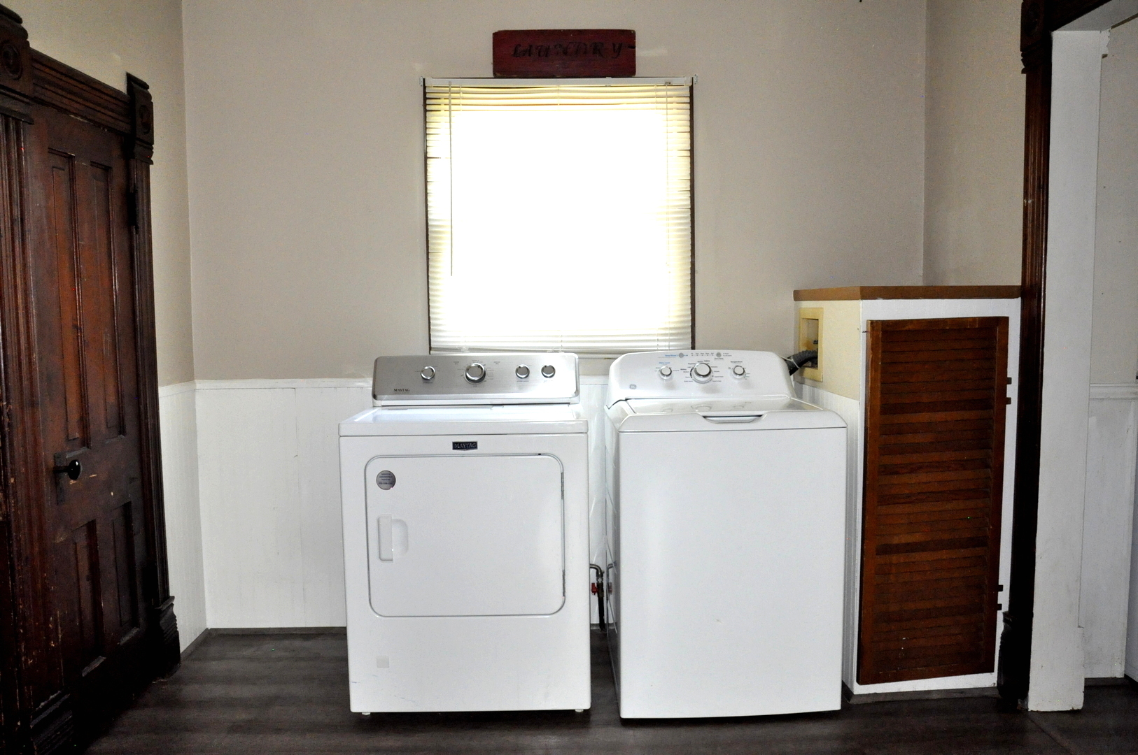 212 W Superior Street