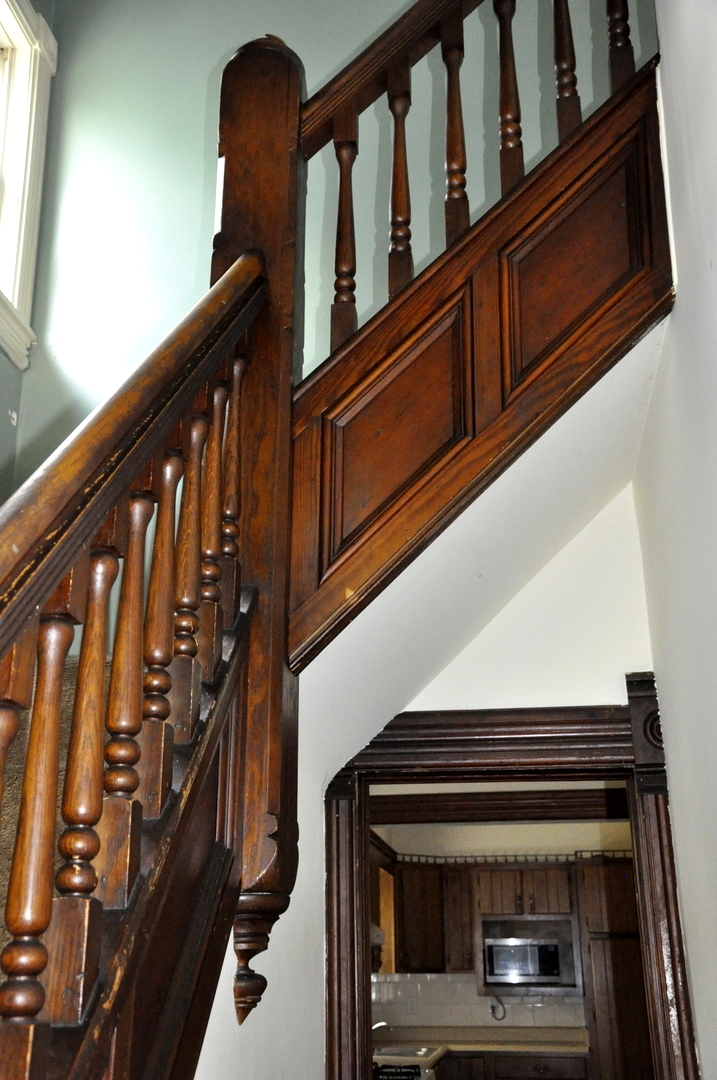 212 W Superior Street