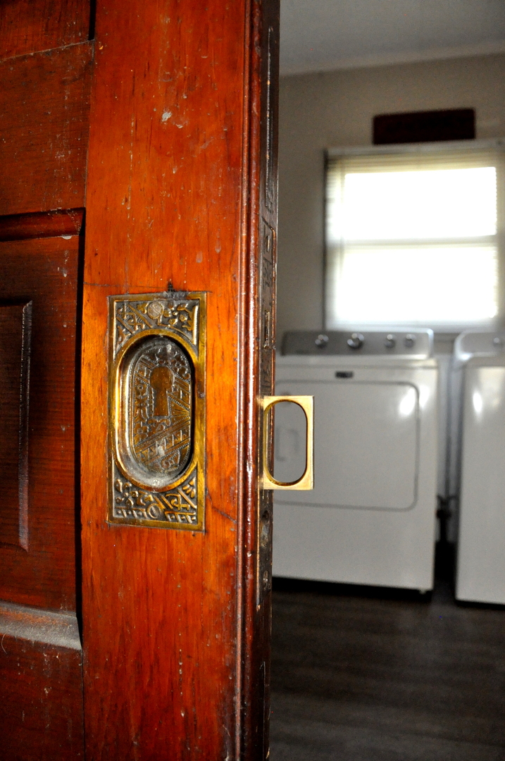 212 W Superior Street