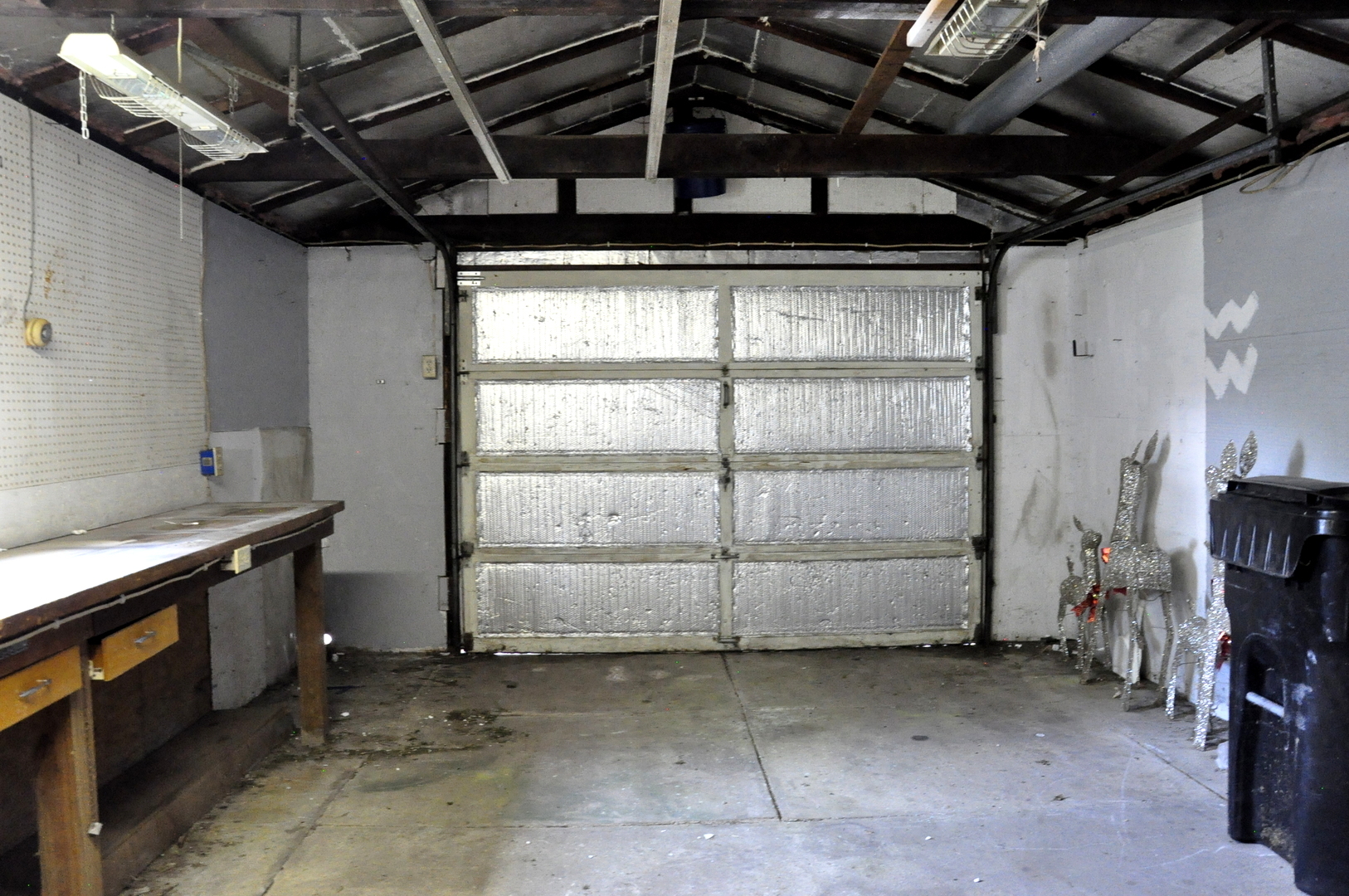 212 W Superior Street