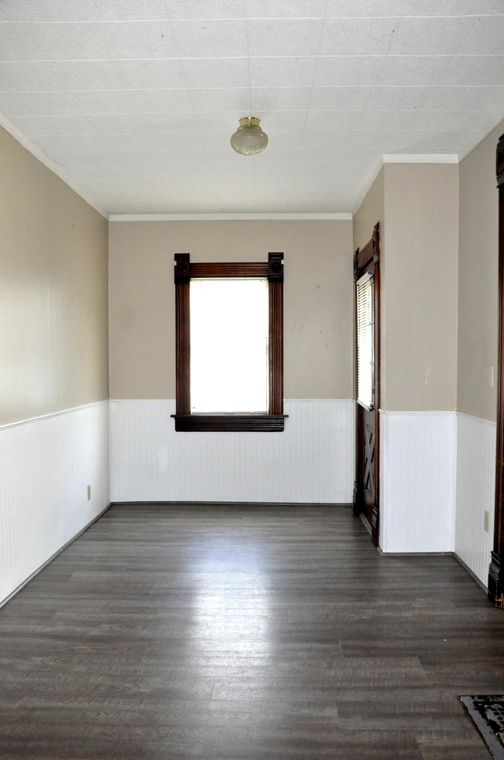 212 W Superior Street