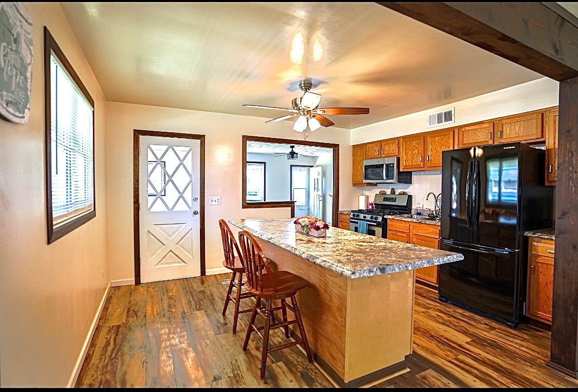 1125 W Washington Street