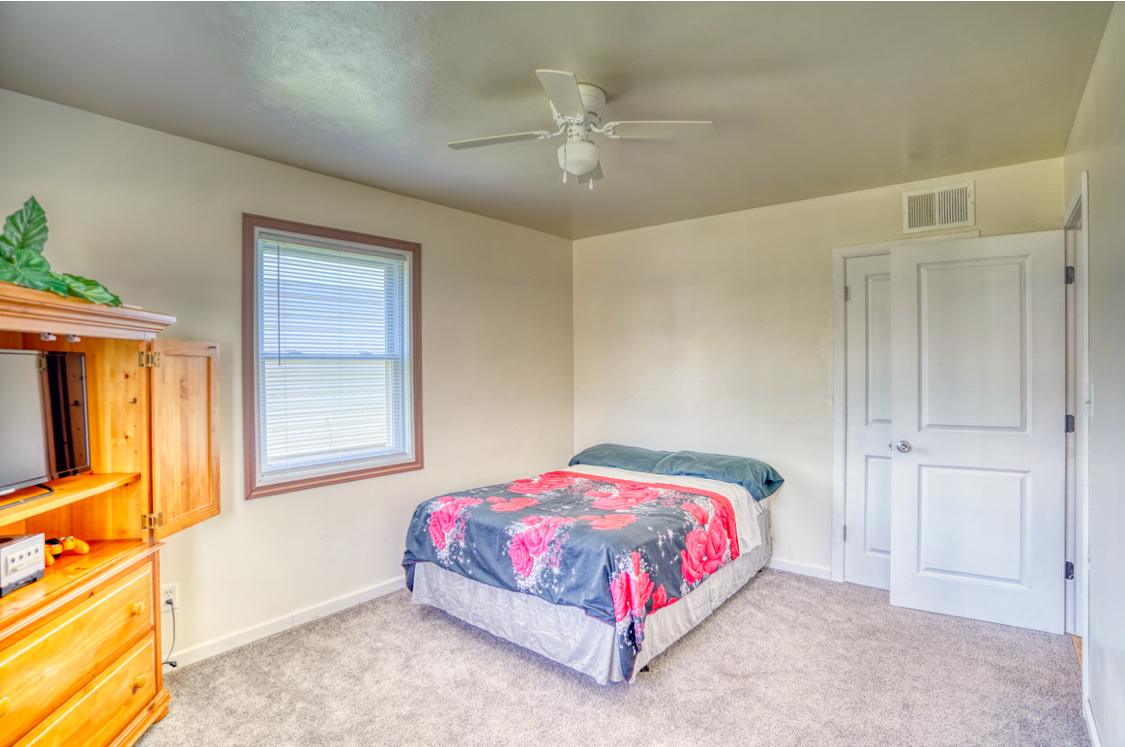 1125 W Washington Street