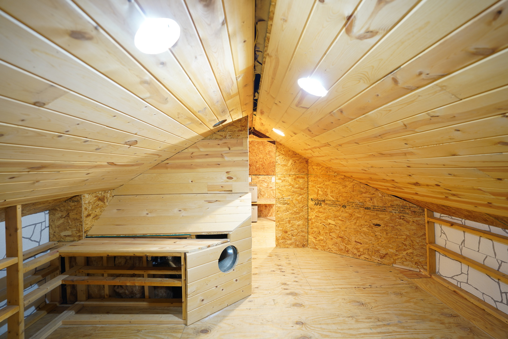 1125 W Washington Street