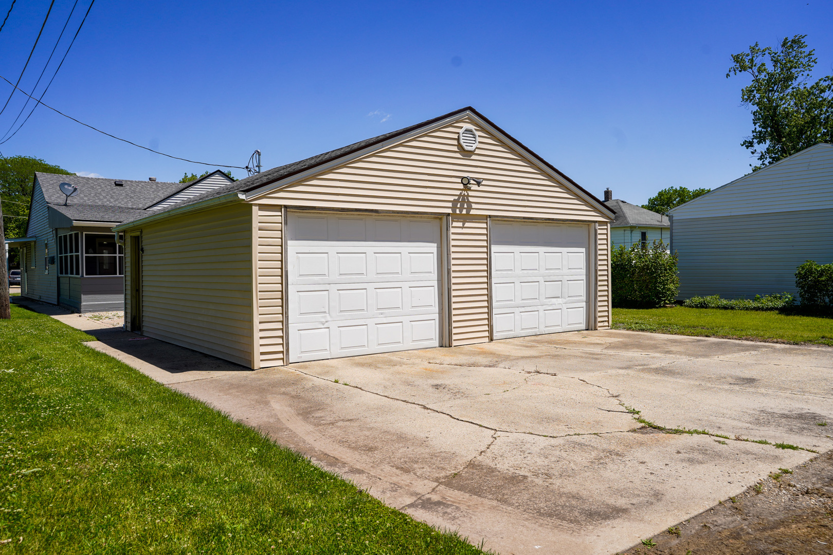 1125 W Washington Street