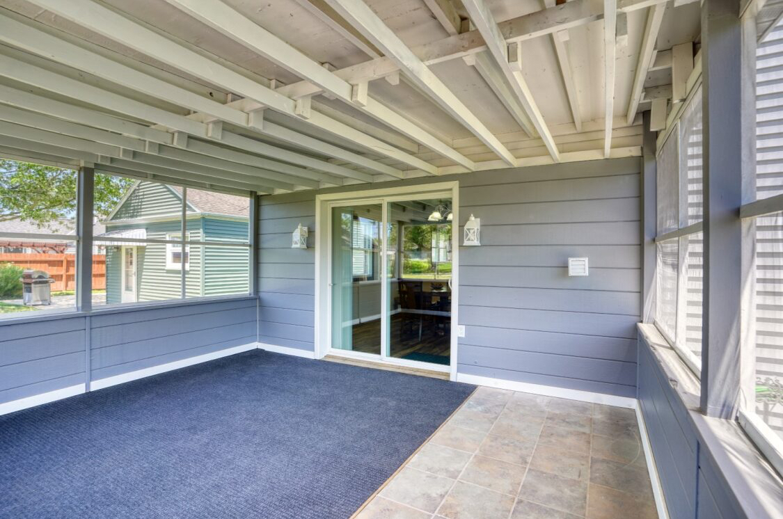 1125 W Washington Street