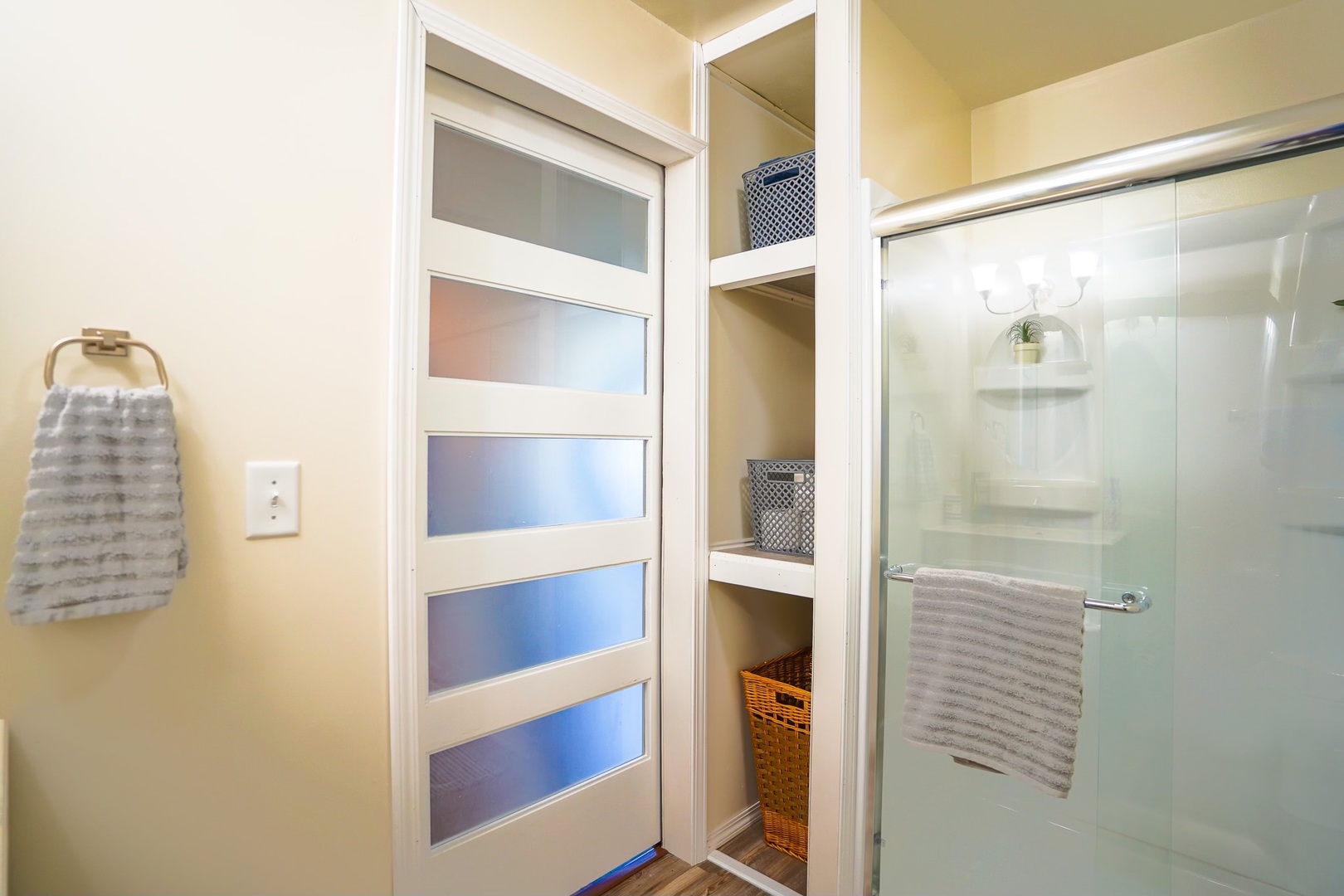 1125 W Washington Street