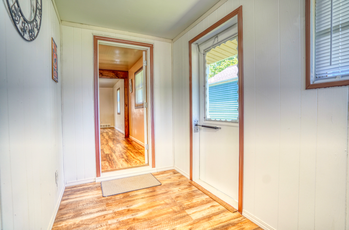 1125 W Washington Street