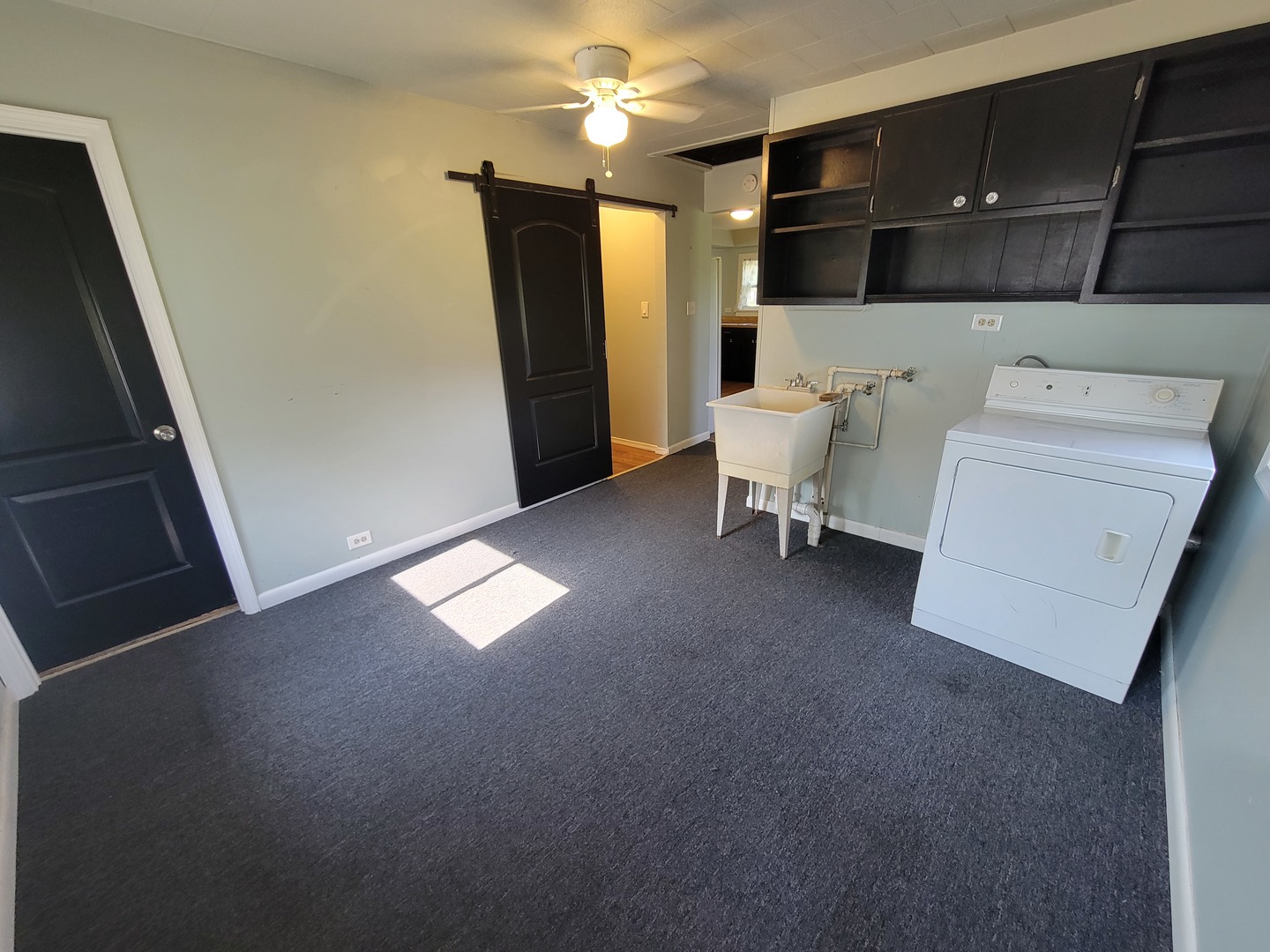 415 W Livingston Road