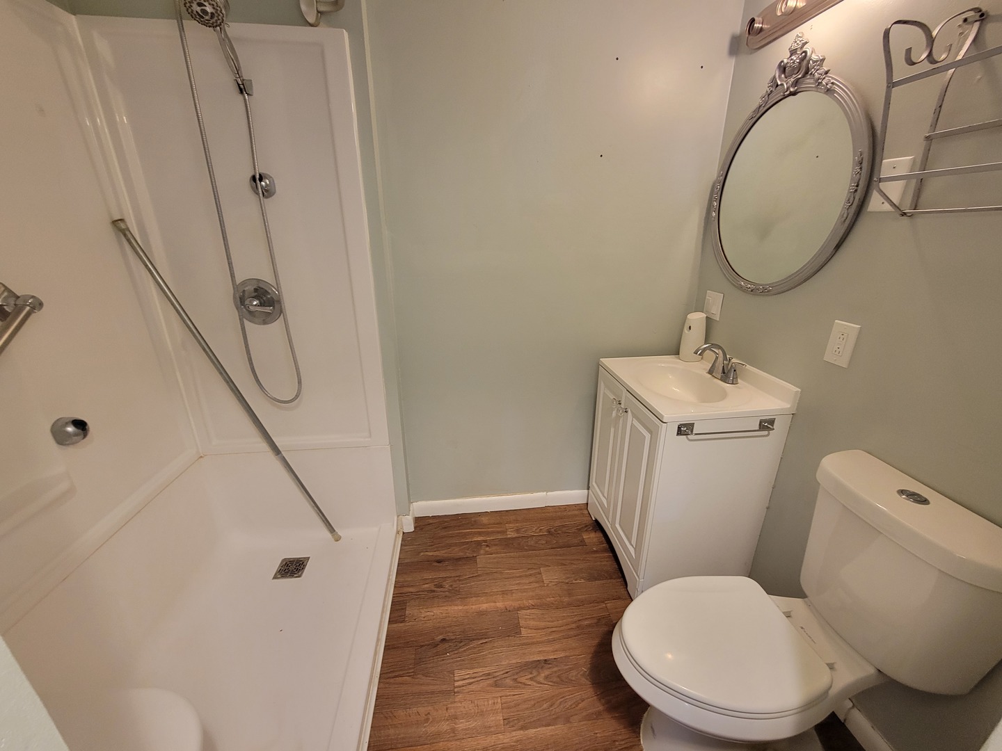 415 W Livingston Road