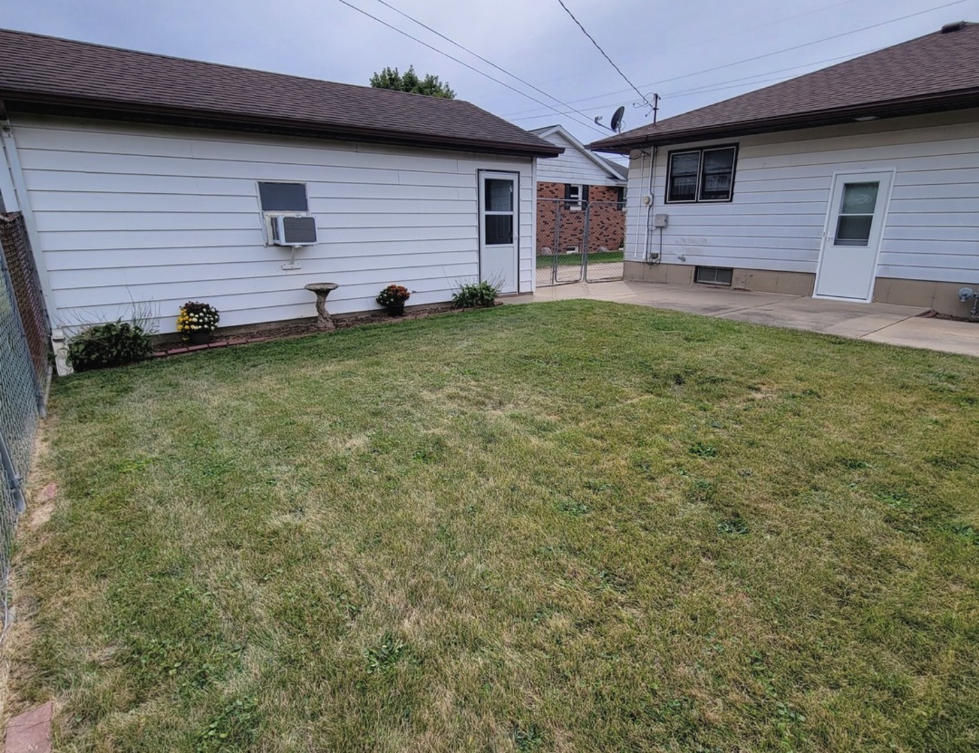 317 N Western Avenue