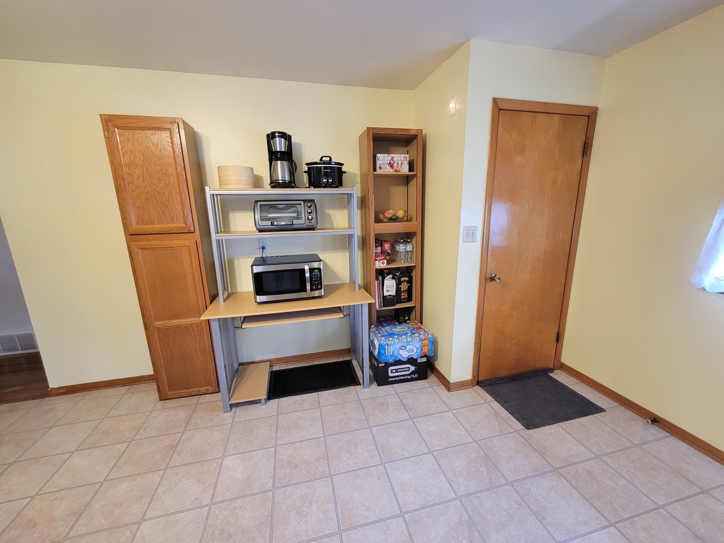 317 N Western Avenue