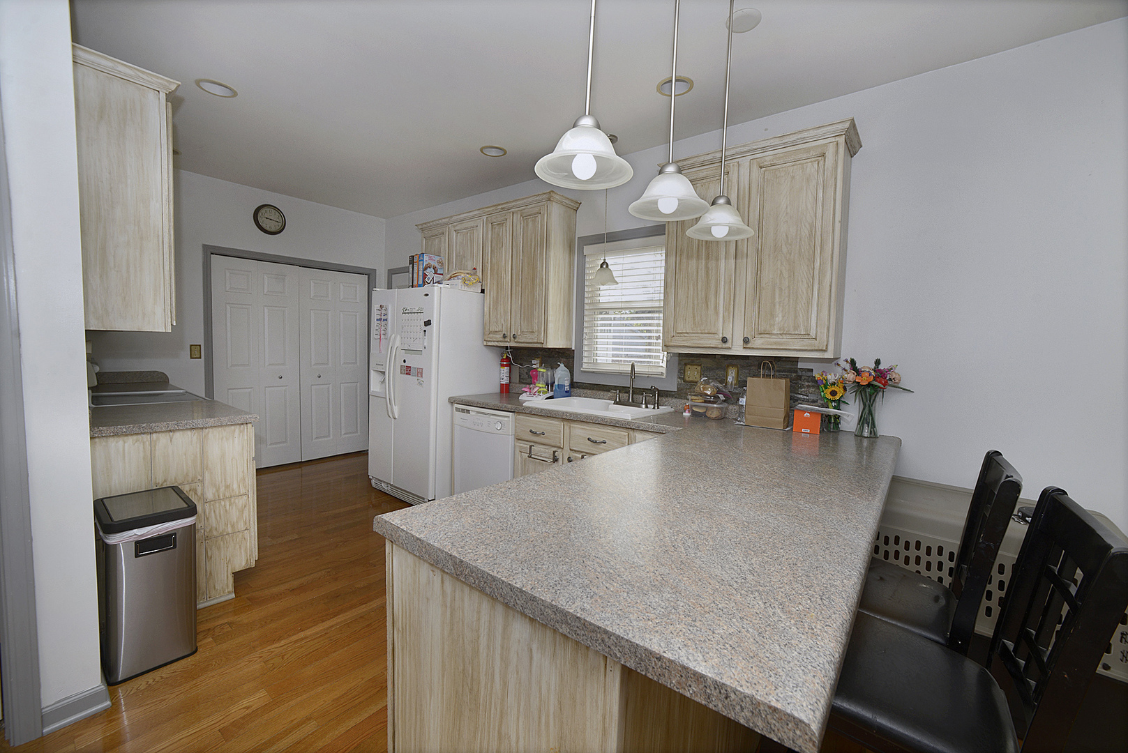 736 Lafayette Street