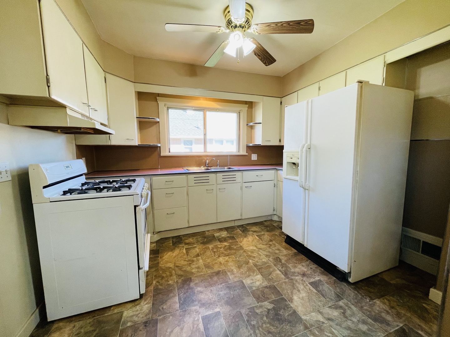 1023 Catherine Street