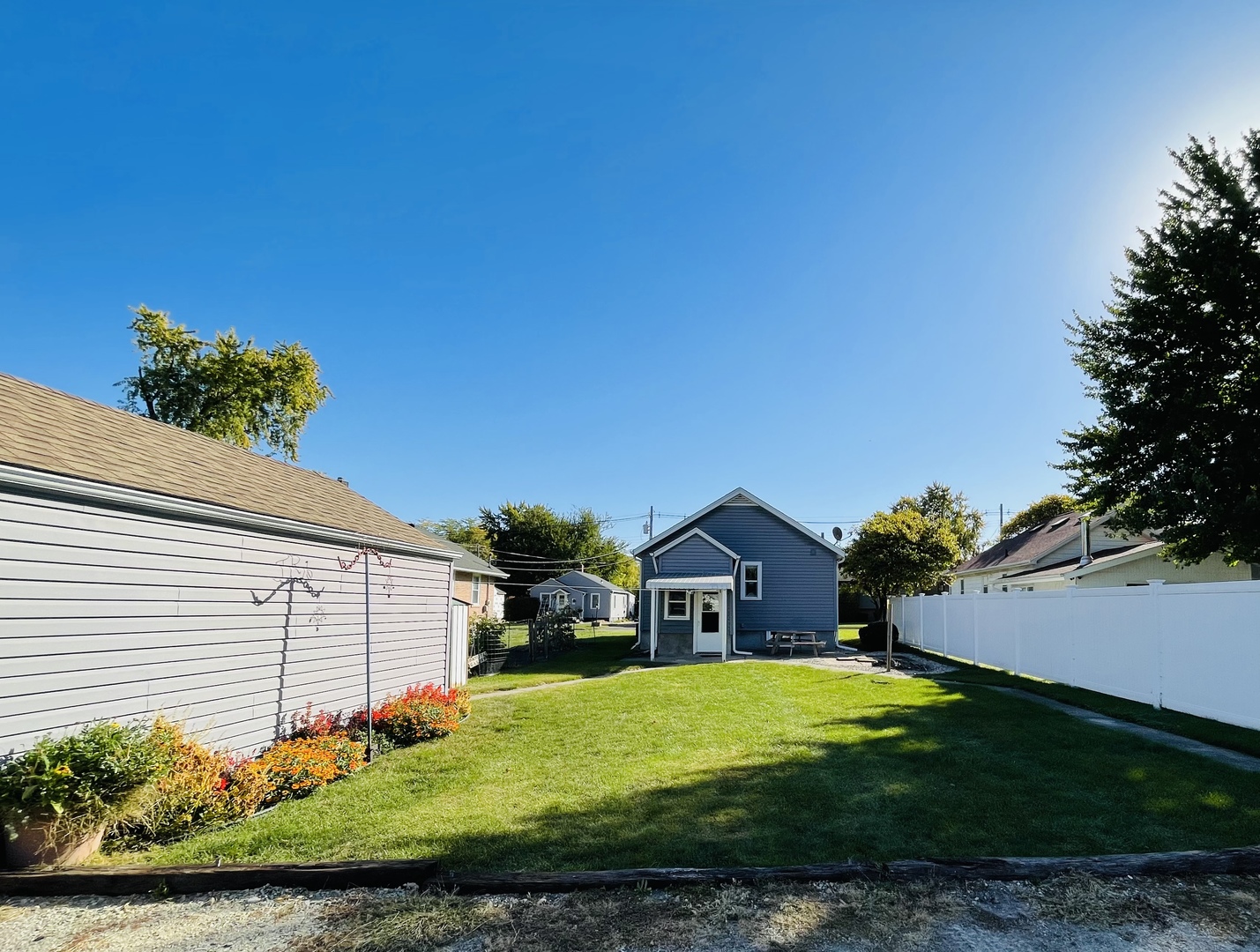 1023 Catherine Street