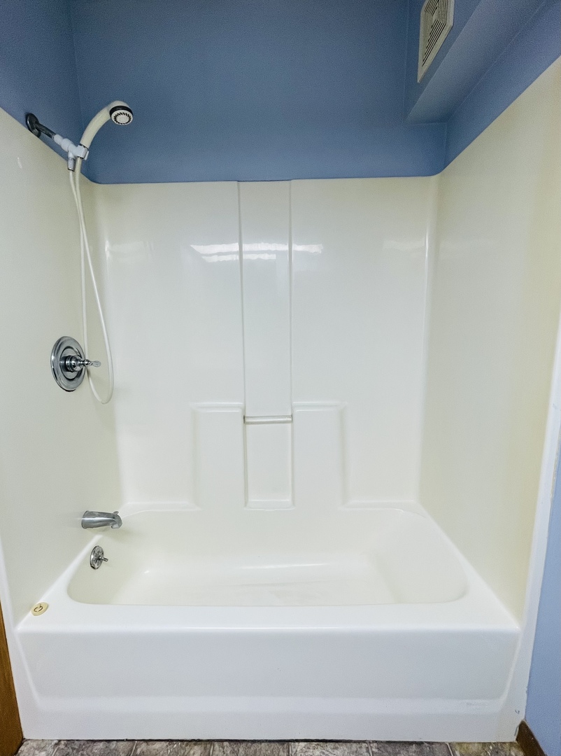 1023 Catherine Street